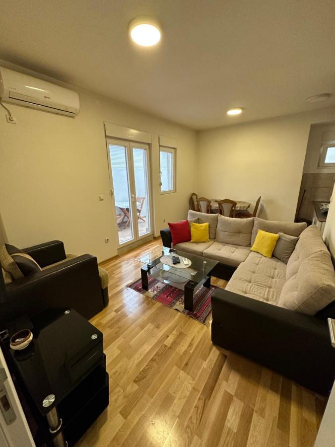Selena Apartment Podgorica Esterno foto