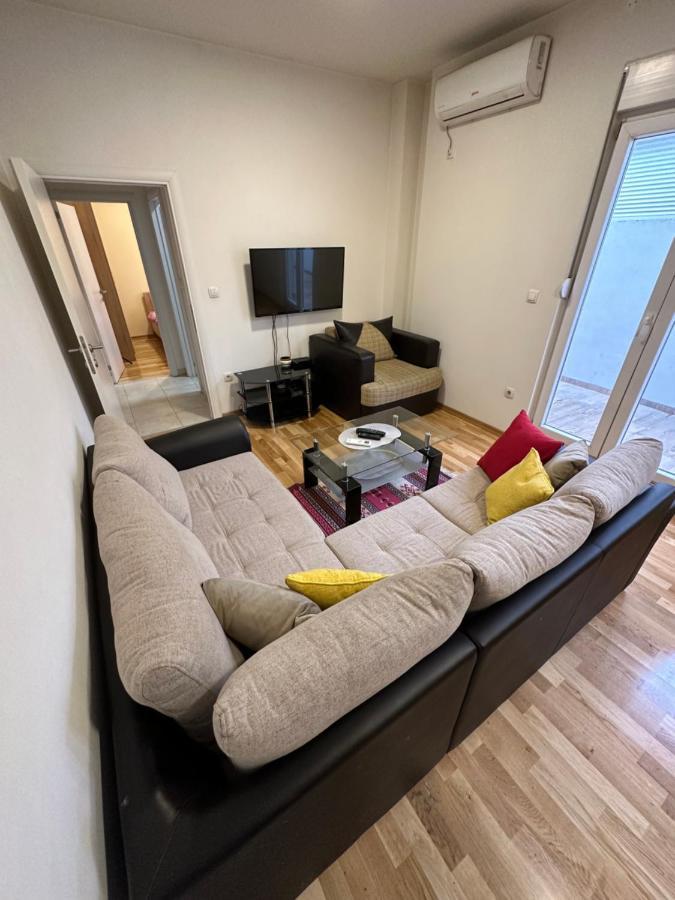 Selena Apartment Podgorica Esterno foto