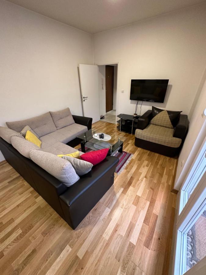 Selena Apartment Podgorica Esterno foto